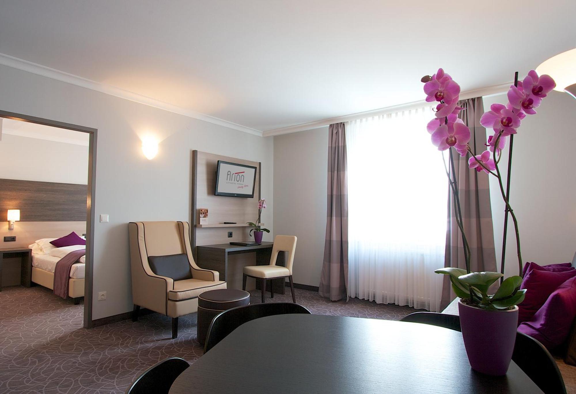 24Hours Apartment Hotel Vienna Exterior photo
